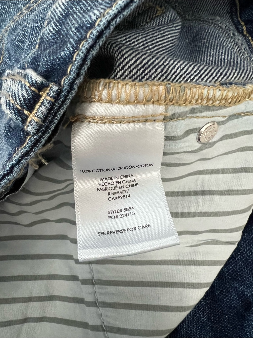 Cabi Boyfriend Jeans Womens Size 2 Distressed Denim 100% Cotton - Picture 12 of 13